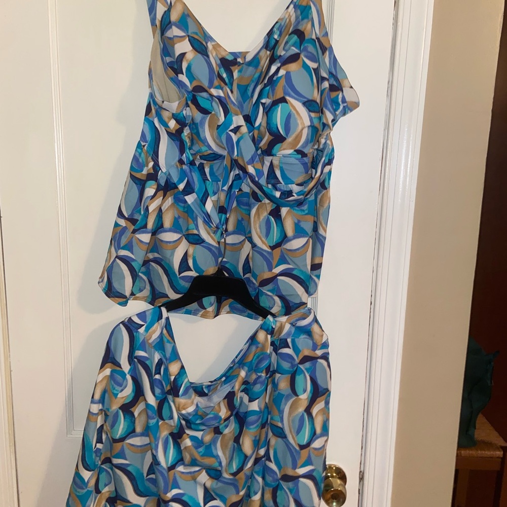Stylish Blue Patterned Women's Swim Set